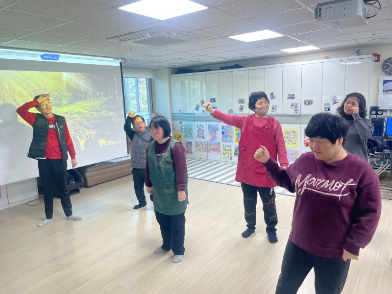 KakaoTalk_20250219_172433587_05.jpg